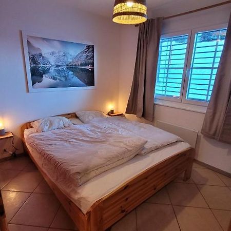 Appartement Avec Terrasse Ensoleillee Gruyeres Kültér fotó