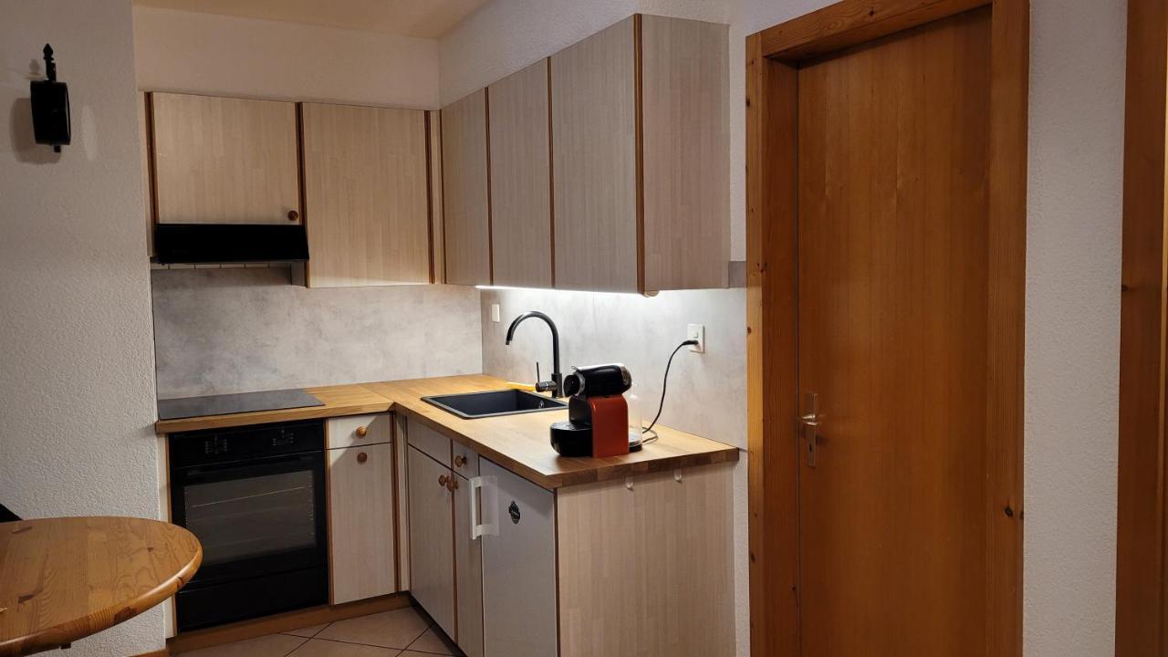 Appartement Avec Terrasse Ensoleillee Gruyeres Kültér fotó