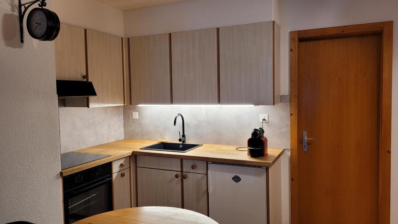 Appartement Avec Terrasse Ensoleillee Gruyeres Kültér fotó