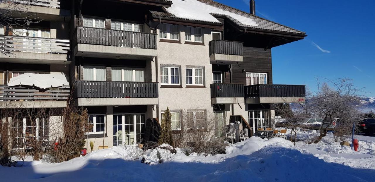 Appartement Avec Terrasse Ensoleillee Gruyeres Kültér fotó
